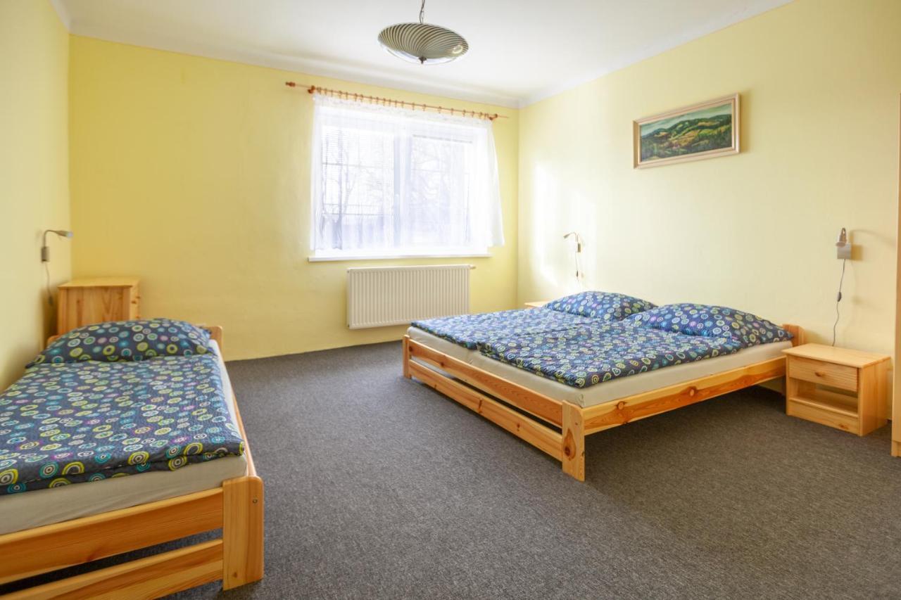 Apartmany Domek U Lesa Bítov Eksteriør bilde