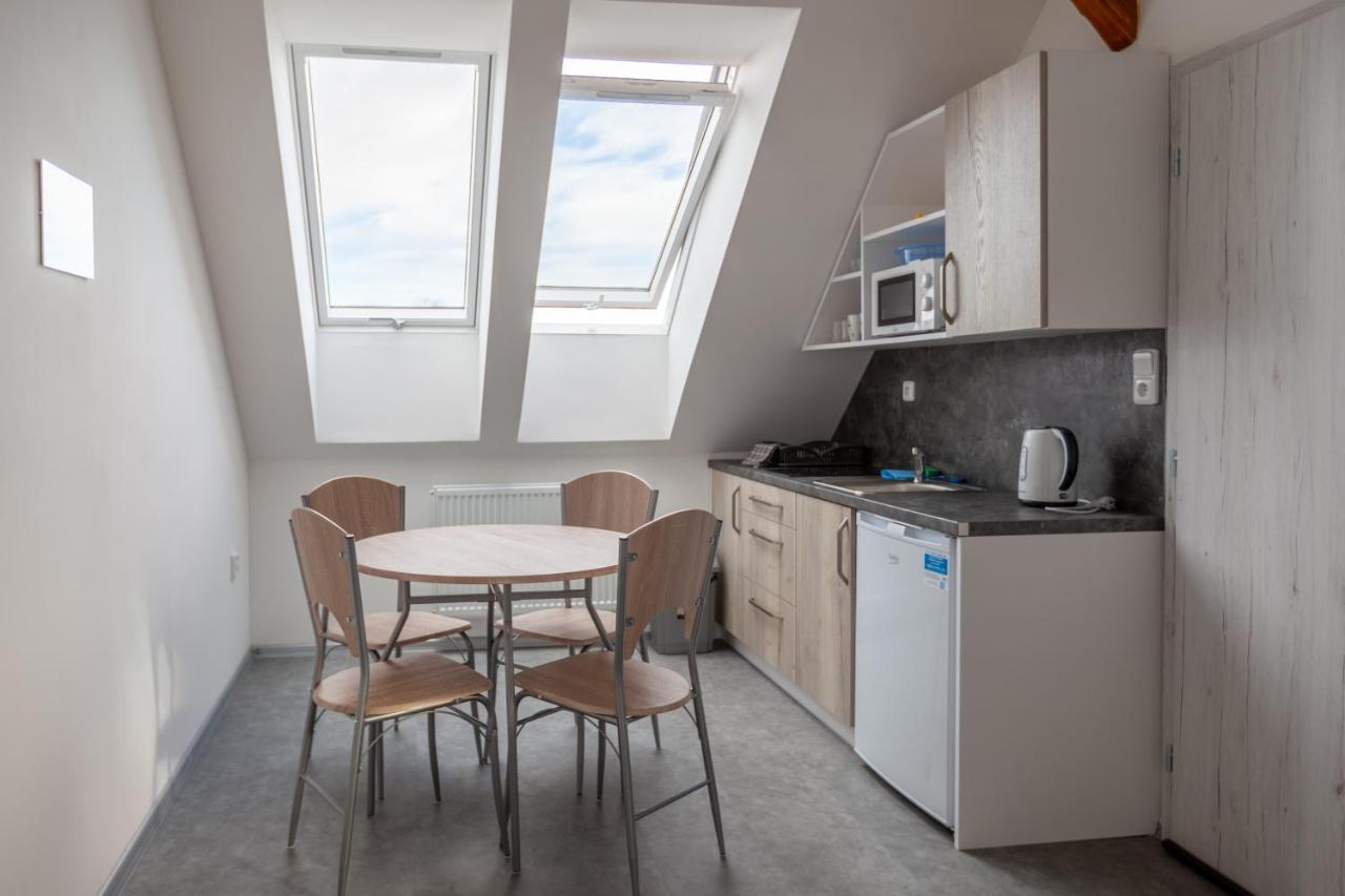 Apartmany Domek U Lesa Bítov Eksteriør bilde