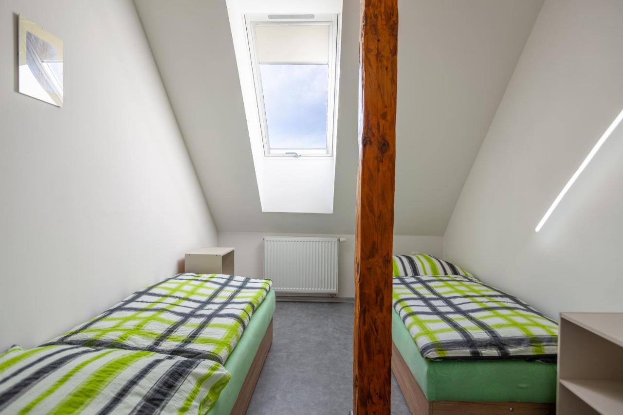 Apartmany Domek U Lesa Bítov Eksteriør bilde